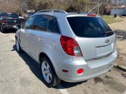 
										2013 Chevy Captiva LTZ full									