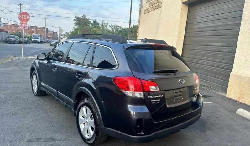 
								2013 Subaru Outback AWD full									