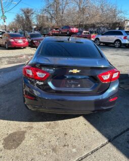 
										2017 Chevy Cruz full									