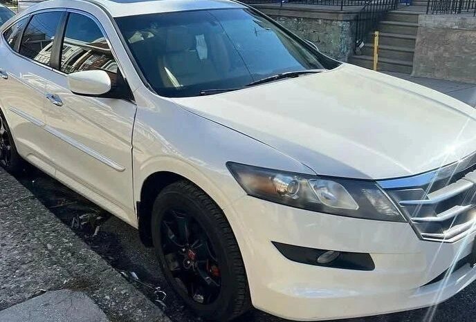 
								2012 Honda Crosstour full									