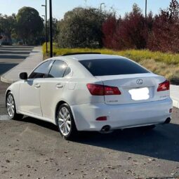 
										2015 Lexus IS 250 full									