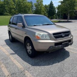 
										2004 Honda Pilot full									