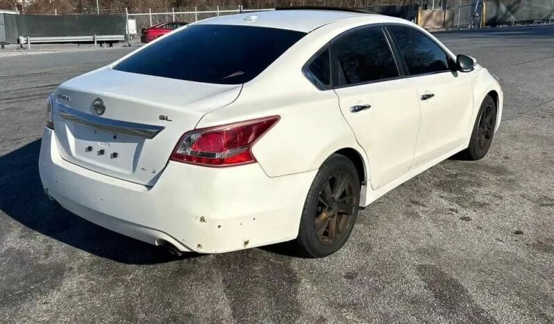 
								2013 Nissan Altima full									