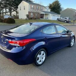 
										2013 Hyundai Elantra Gls full									