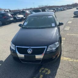 
										2010 Voltswagon Passat. 2.0 Turbo full									