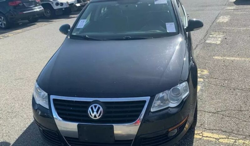 
								2010 Voltswagon Passat. 2.0 Turbo full									