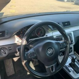 
										2010 Voltswagon Passat. 2.0 Turbo full									